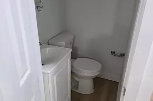 2448 N Colorado St, Philadelphia, PA 19132 - Photo 7