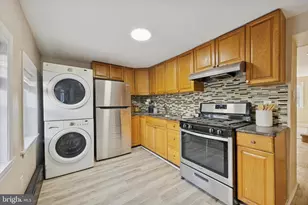 837 Almond St, Philadelphia, PA 19125 - Photo 9