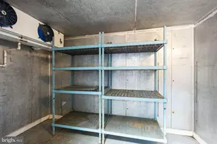 6452 Lansdowne Ave, Philadelphia, PA 19151 - Photo 17