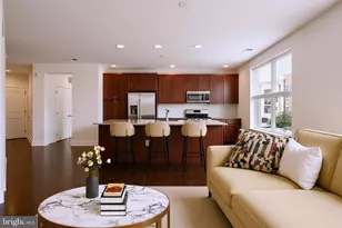 600 S 24th St, Philadelphia, PA 19146 - Photo 5