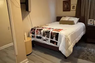 1055 Tyson Ave, Philadelphia, PA 19111 - Photo 13