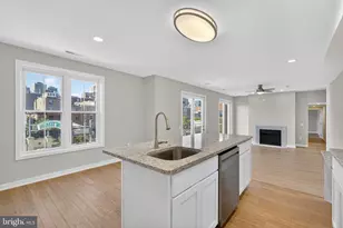 102 Church St, Philadelphia, PA 19106 - Photo 11