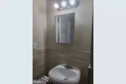 4211 E Roosevelt Boulevard, Philadelphia, PA 19124 - Photo 9