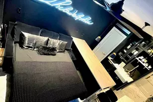 1324 Locust, Philadelphia, PA 19107 - Photo 9