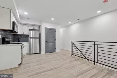 944 W Lycoming Street #B, Philadelphia, PA 19140 - Photo 5