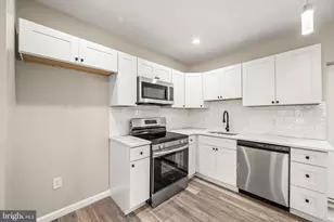 7147 Guyer Ave, Philadelphia, PA 19153 - Photo 11