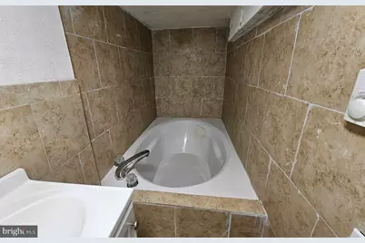 164 W Clarkson Avenue, Philadelphia, PA 19120 - Photo 7