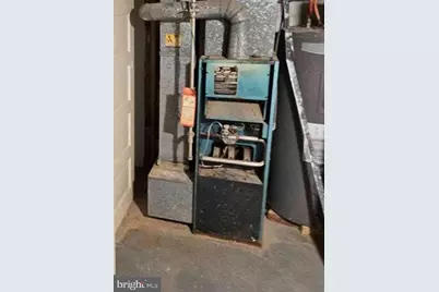 164 W Clarkson Avenue, Philadelphia, PA 19120 - Photo 5