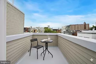 2037 E Arizona St, Philadelphia, PA 19125 - Photo 7