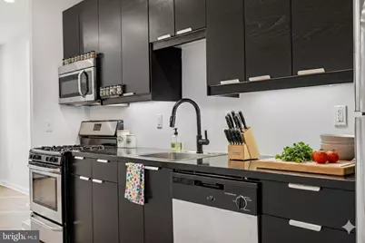 2037 E Arizona Street, Philadelphia, PA 19125 - Photo 3