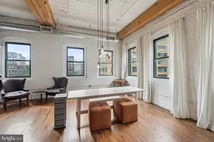 429 N 13th St, Philadelphia, PA 19123 - Photo 17