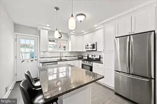 1634 S Clarion St, Philadelphia, PA 19148 - Photo 9