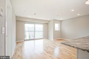 1710 Cambridge St, Philadelphia, PA 19130 - Photo 3