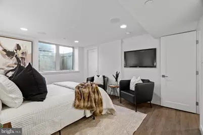 753 N 20th Street #1, Philadelphia, PA 19130 - Photo 25