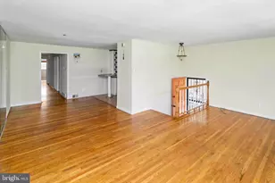 2162 Strahle St, Philadelphia, PA 19152 - Photo 5