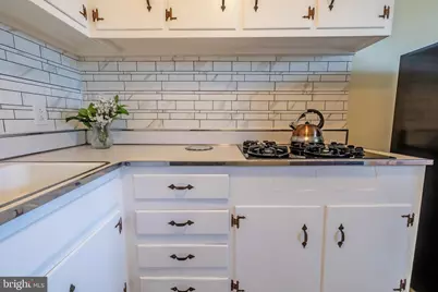 6019 N Warnock Street, Philadelphia, PA 19141 - Photo 11