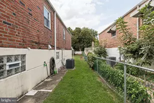 9782 Clark St, Philadelphia, PA 19115 - Photo 35
