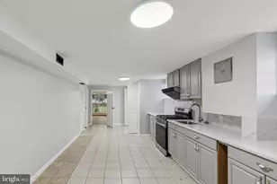 9782 Clark St, Philadelphia, PA 19115 - Photo 47