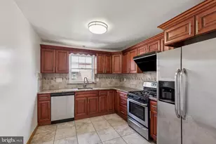 9782 Clark St, Philadelphia, PA 19115 - Photo 15