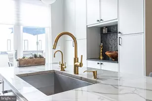 422 Fairmount Ave, Philadelphia, PA 19123 - Photo 23