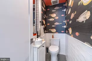 422 Fairmount Ave, Philadelphia, PA 19123 - Photo 9