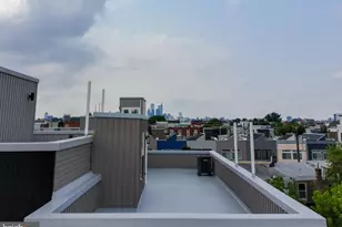 2316 E Hazzard St, Philadelphia, PA 19125 - Photo 25