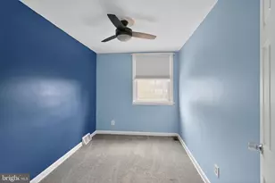 335 Hermitage St, Philadelphia, PA 19128 - Photo 15
