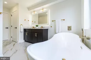 2510 Sepviva St, Philadelphia, PA 19125 - Photo 31