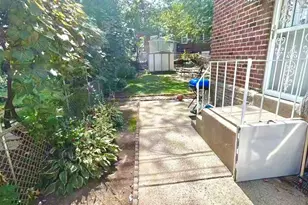 1858 Glendale Ave, Philadelphia, PA 19111 - Photo 13