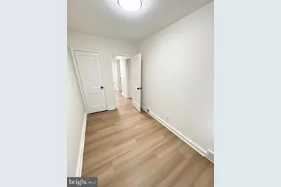 1858 Glendale Avenue, Philadelphia, PA 19111 - Photo 9