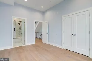 2318 E Hazzard St, Philadelphia, PA 19125 - Photo 31