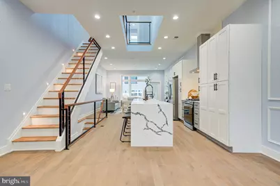 2318 E Hazzard Street, Philadelphia, PA 19125 - Photo 3