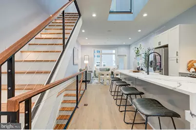 2318 E Hazzard Street, Philadelphia, PA 19125 - Photo 7