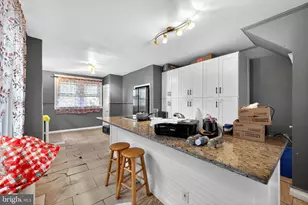 7009 Gillespie St, Philadelphia, PA 19135 - Photo 9