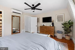 225 E Gravers Ln, Philadelphia, PA 19118 - Photo 23