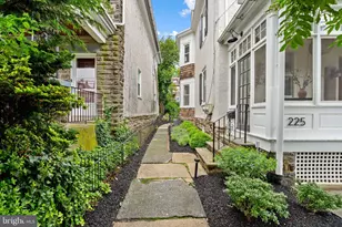 225 E Gravers Ln, Philadelphia, PA 19118 - Photo 31