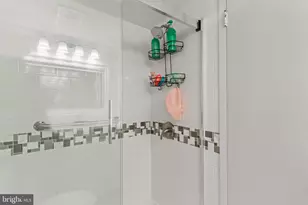 4000 Gypsy Ln, Philadelphia, PA 19129 - Photo 17