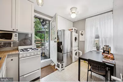 124 E Chestnut Hill Avenue, Philadelphia, PA 19118 - Photo 23