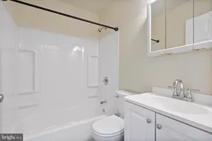 2251 Cross St, Philadelphia, PA 19146 - Photo 13