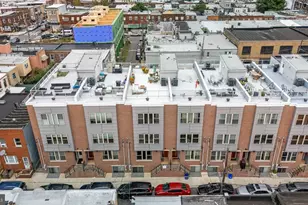 2015 S Hutchinson St, Philadelphia, PA 19148 - Photo 33