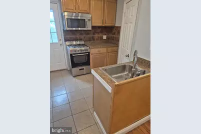 2528 Turner Street, Philadelphia, PA 19121 - Photo 9