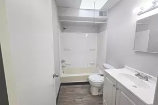 2540 S 61st St, Philadelphia, PA 19142 - Photo 15