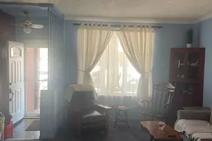 2411 S 4th St, Philadelphia, PA 19148 - Photo 13