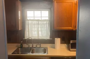 2411 S 4th St, Philadelphia, PA 19148 - Photo 15