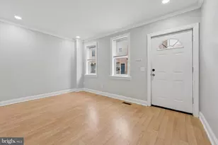 1020 S Bouvier St, Philadelphia, PA 19146 - Photo 3