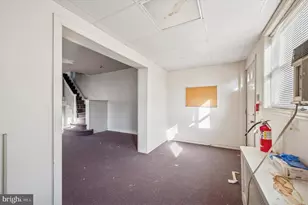 4083 Ford Rd, Philadelphia, PA 19131 - Photo 11