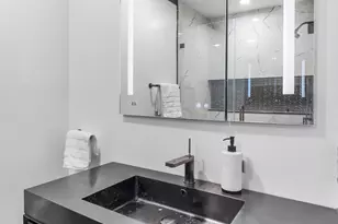 1903 Spruce St, Philadelphia, PA 19103 - Photo 13