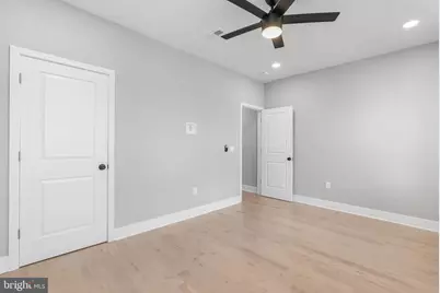 2840 W Girard Avenue, Philadelphia, PA 19130 - Photo 19