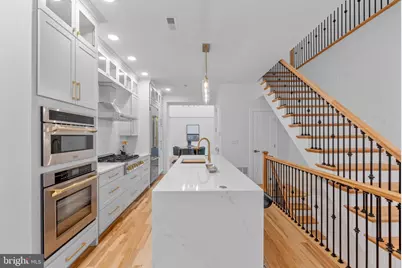 202 Spruce Street, Philadelphia, PA 19106 - Photo 9