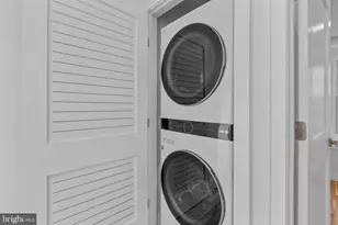 202 Spruce St, Philadelphia, PA 19106 - Photo 49